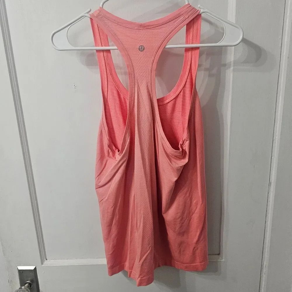 Lululemon Peachy/ Orange Tank, Sz 8, Good Condition